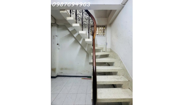 QUẬN 8 HƯNG PHÚ 4 TẦNG CỰC HIẾM NGANG 4.3M GẦN MẶT TIỀN KHÔNG QUY HOẠCH 3PN 3.xT